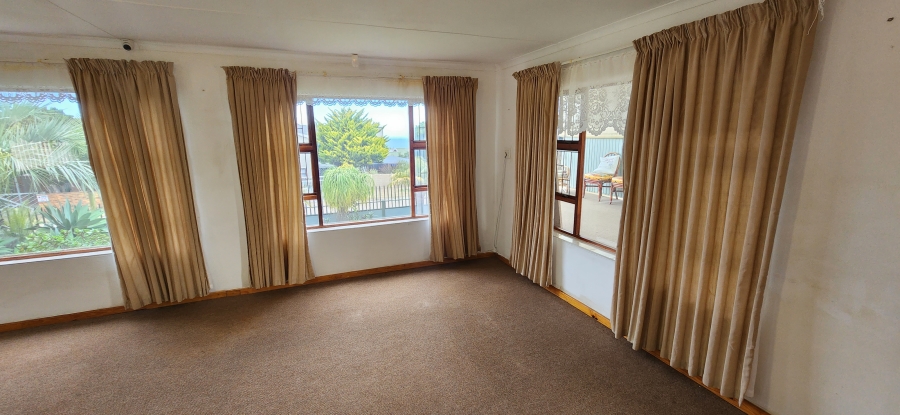 3 Bedroom Property for Sale in Dana Bay Western Cape